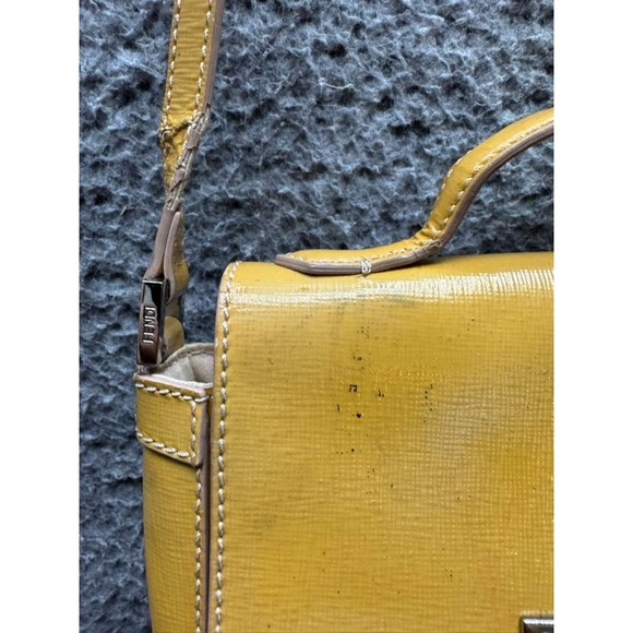 Vintage Fendi Women's Turn-Lock Flap Leather‎ Crossbody Bag Yellow 8" x 6" - Picture 11 of 14